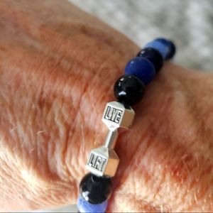 Bracelet with Dumbell Charm & Diffusion